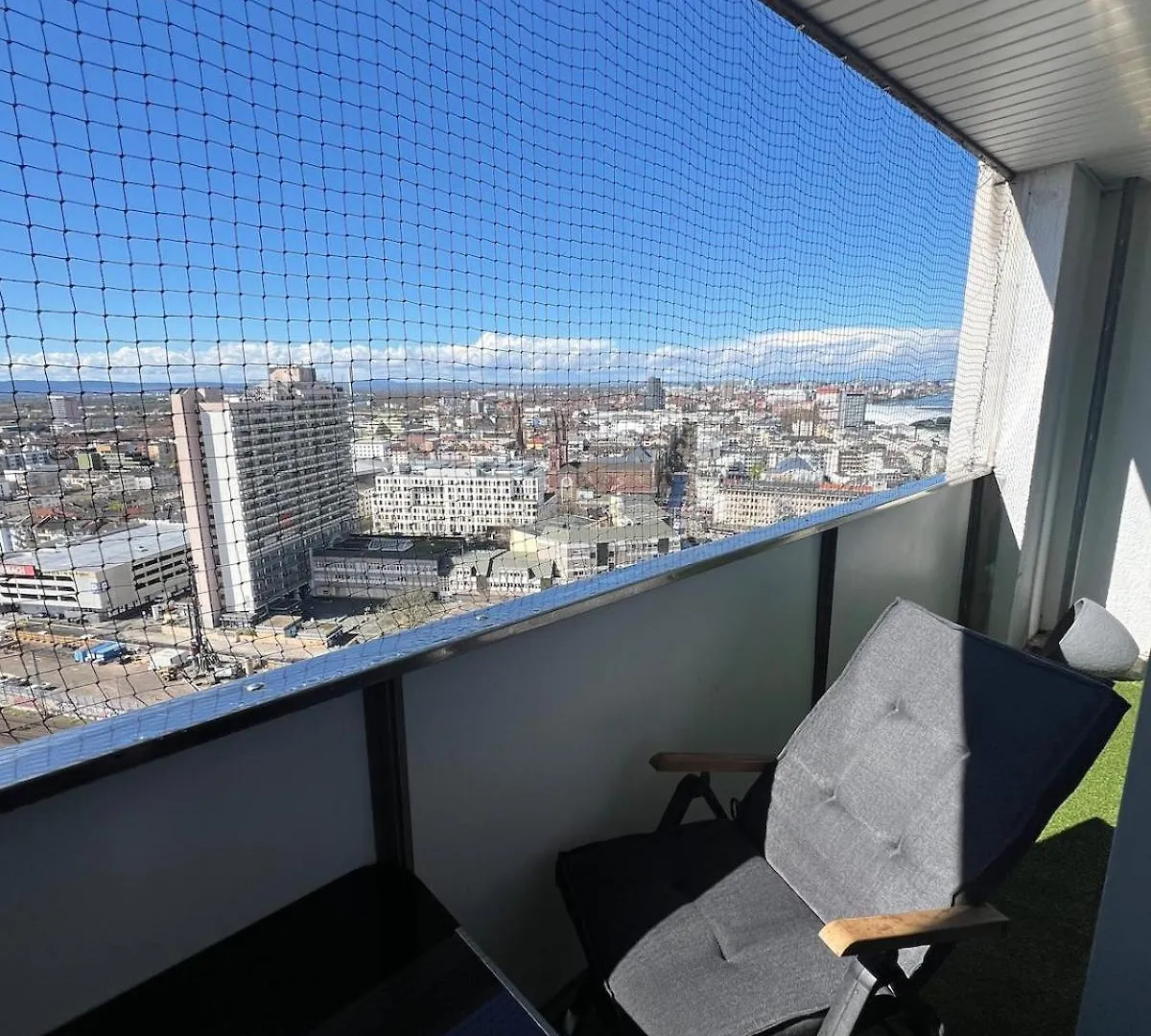 Penthouse Feeling Ludwigshafen Mannheim Apartment  Ludwigshafen am Rhein